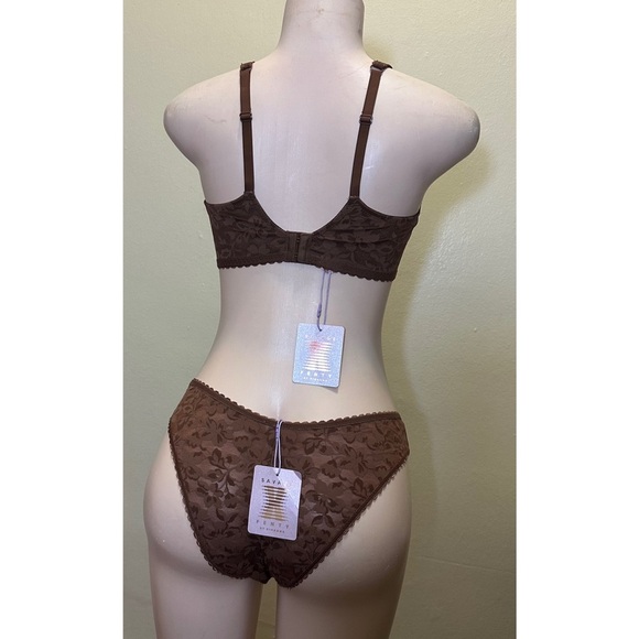 NWT FENTY SAVAGE LACE SET - Picture 5 of 10
